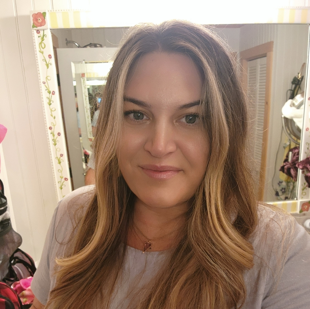 Meet your Posher, Lucy